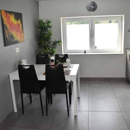 Remersdaal Luxury House B&B 외부 사진